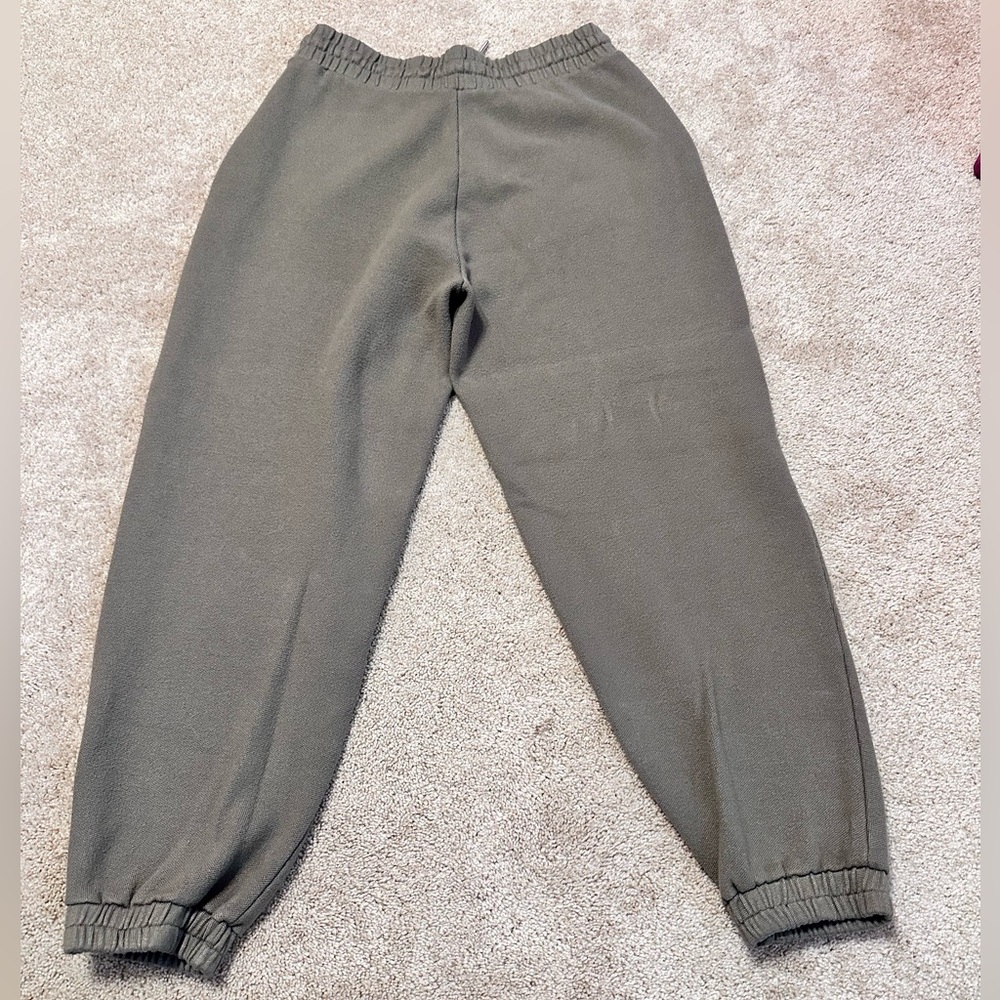 Zara Basic Jogging pants - Picture 2 of 2